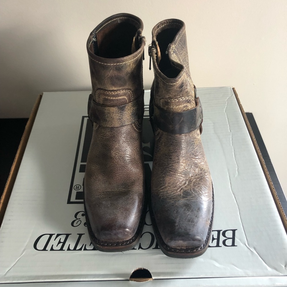 Frye Harness Ankle Bootie sz 6.5